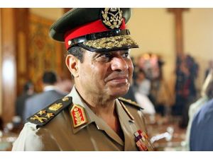 Sisi Mısır'ı demokratik bir geleceğe götürmüyor