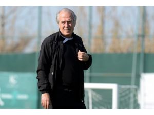 Teknik direktör Denizli hastanaye kaldırıldı