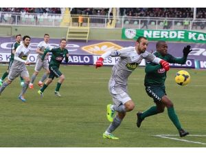 Torku Konyaspor evinde yendi