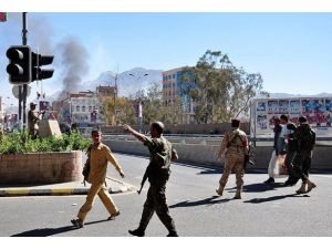 Yemen'de askeri noktalara saldırı: 4 ölü, 8 yaralı