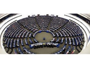 Cenevre görüşmeleri sürmeli