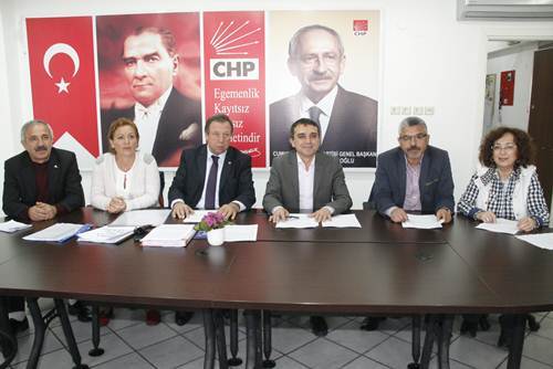 Marmaris'te Ak Parti CHP çekişmesi