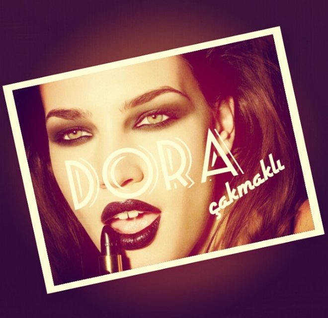 Dora Çakmaklı Muhteşem bir Defile hazırlanıyor