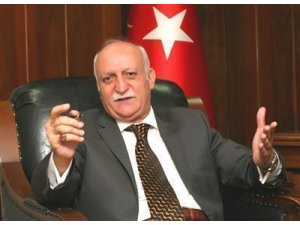 “Çiftçi, köylü, üretici üretemezse kimin efendi olduğu  görülür”