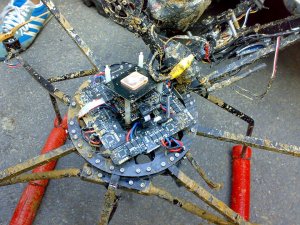 İstanbul'da Cenazeye İHA Düştü