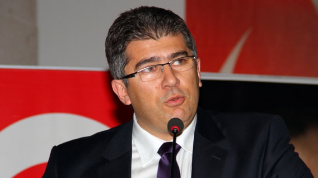 Öztürk: "Festivale Para Var, Hizmete Yok"