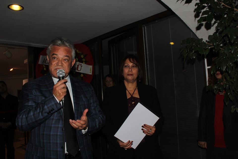 DUYGULARIN RENKLERLE DANSI ADLI EL SANATLARI SERGİSİ AÇILDI