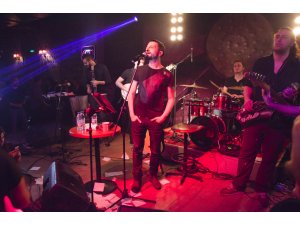 Mehmet Erdem ‘Club Alem’de sahne aldı