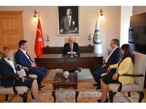 AK Partili adaylardan Başkan Gürün’e Ziyaret