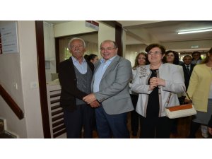 Vali Çiçek  "Sizler benim annemsiniz"