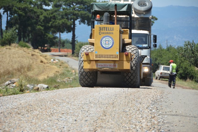 Büyükşehir Ekipleri Yollarda