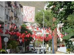 Terörü  lanetliyoruz