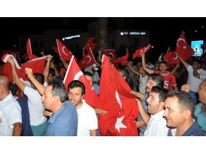 Bodrum'da da halk sokağa indi