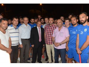 Demokrasi Nöbetini destekleyen Vatandaşların Yanında Yer Aldı