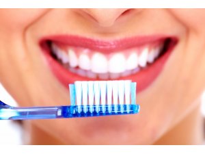 İşte Dişe Zarar Veren 10 Yiyecek!