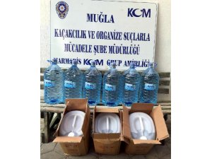 Marmaris'te 290 litre sahte içki ele geçirildi