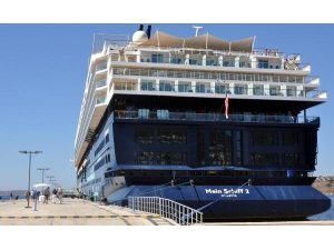 Mein Schiff 2 yine Bodrum'da