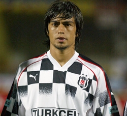 Beşiktaşın Başarılı Savunma Oyuncusu İbrahim Toraman