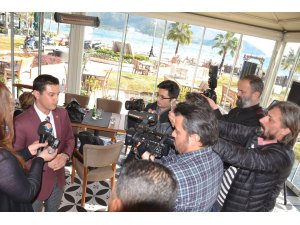 Gazeteciler engellenmeye devam ediliyor