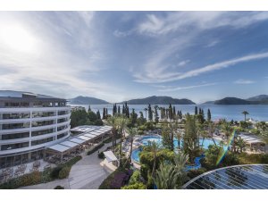 DERSLERE KEYİFLİ BİR MOLA: D-RESORT GRAND AZUR