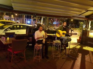 OTANTİK KARADENİZ MÜZİĞİ CADDE'DE