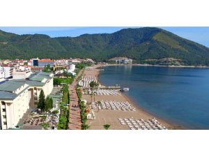 Katar Şeyhi 5 yıldızlı otelini tahliye ettirdi