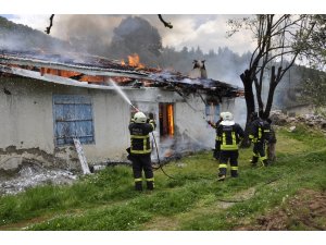 İtfaiye 2017’de 3 bin 872 Olaya Müdahale Etti