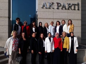 Elmas Bozkır “ Bizim Ülke sevdamız var.