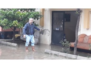 VATANDAŞTAN SU BASKINI İSYANI