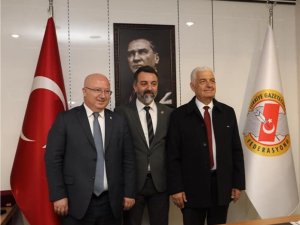 BAŞKAN ADAYLARI CEMİYET'TE