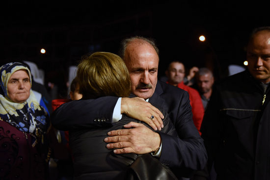 BAŞKAN SAATCI, FETHİYE BELEDİYE PERSONELİNE VEDA ETTİ