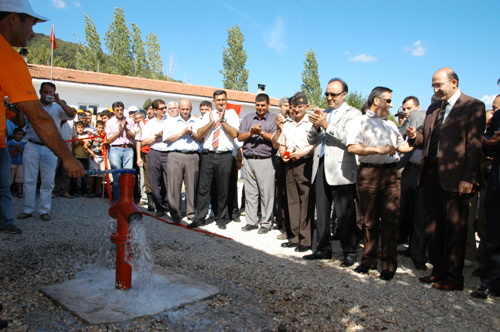 Özden Su Hayattır