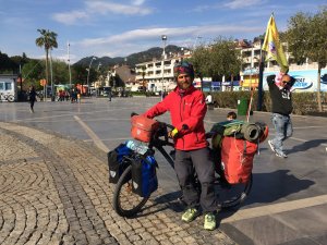 "HAREKET ET FARKINDALIK YARAT"