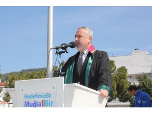 Baro Başkanı Uzun, "Avukatın sesi kısılırsa, halkın nefesi kesilir"