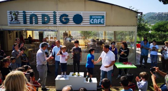 MİNİK SATRANÇÇILAR KÜRSÜYE ÇIKTI