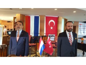 Hollanda Kral Günü kutlandı