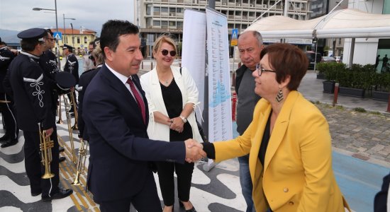 GAZİ'NİN İZİNDEKİ STS BODRUM'A İZMİR'DE MUHTEŞEM UĞURLAMA