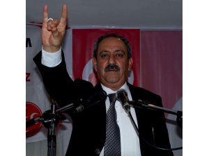 “BİZ ZAFERLERLE YAŞAYAN MİLLETİZ”