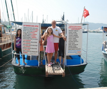 Bu tekneyle gezmenin bedeli değişik