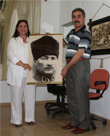 Sabahat Akkiraz Beldibi'ni coşturdu