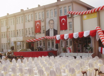 ÖSSde Halıcı A.U.L. Marmaris lideri