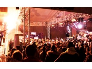 WHITEFEST 2020'NİN AÇILIŞ MESALESİ SAGOPA KAJMER VE GAZAPİZM PERFORMANSLARI İLE YANDI