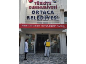 Ortaca Belediyesi hizmet binalarında dezenfekte çalışması yapılıyor