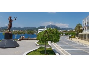 MUĞLA'DA HAFTASONU SOKAĞA ÇIKMA YASAĞI UYGULANMAYACAK