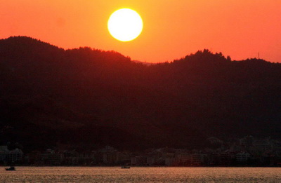 Güneş Marmariste bir başka batar