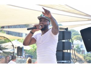 PASCAL NOUMA MAMBA'DA ÜÇLÜ ÇEKTİRDİ