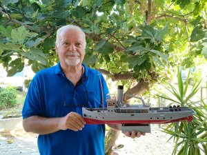 KÜÇÜK GEMİNİN BÜYÜK ÖYKÜSÜ 