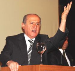 Bahceli: "Tam bir utanç vesilesi"