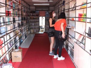 Kitapların Büyülü Dünyası Marmaris’te