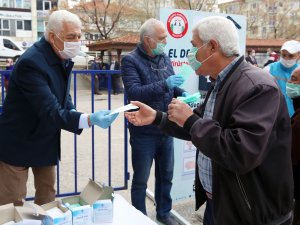 Salgında Büyükşehir Vatandaşın Yanında